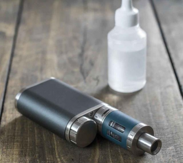 美官方揭示電子煙致病原理 肺損傷機制與健康風險升級